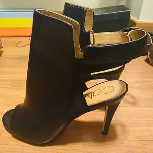 Sexy Calvin Klein booties🔥🔥